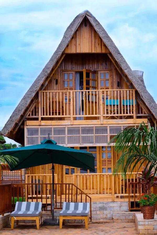 Pelican Lodge & Marina Entebbe